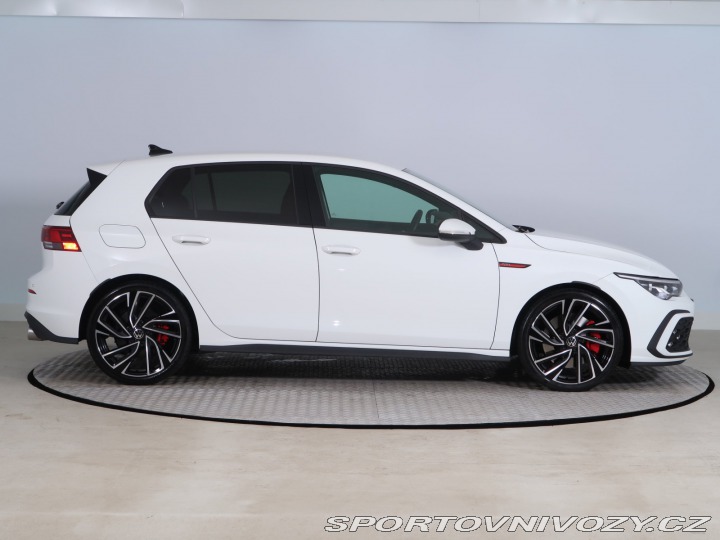 Volkswagen Golf 2.0 GTI 2021
