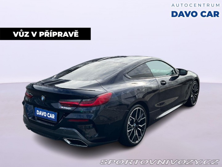 BMW 8 4,4 M850i xDrive 390kW Co 2023