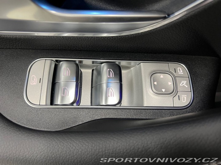 Mercedes-Benz Ostatní modely GLE 450d 4M AMG, WEBASTO, PAN 2026