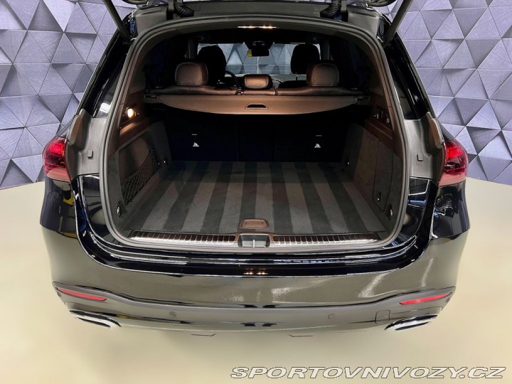 Mercedes-Benz Ostatní modely GLE 450d 4M AMG, WEBASTO, PAN 2026