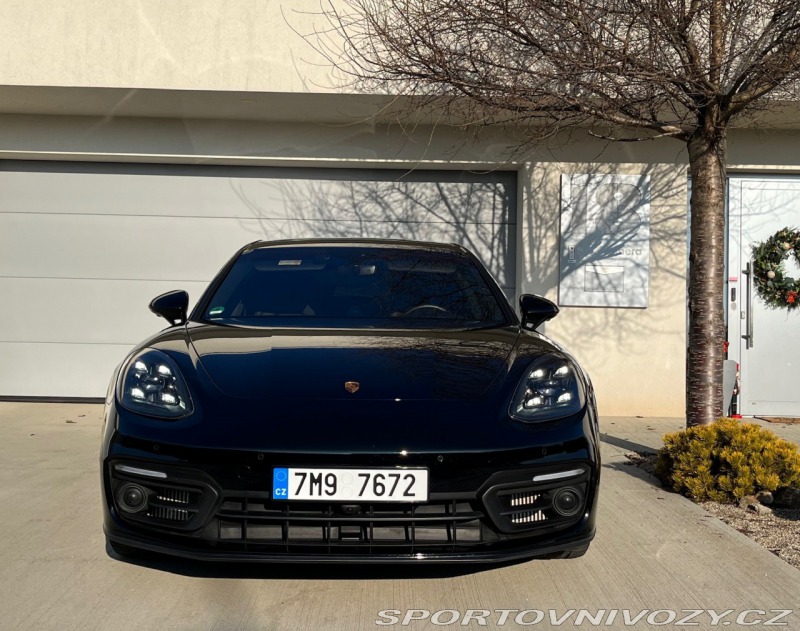 Porsche Panamera 4 E-Hybrid platinum