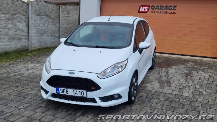 Ford Fiesta ST 2015