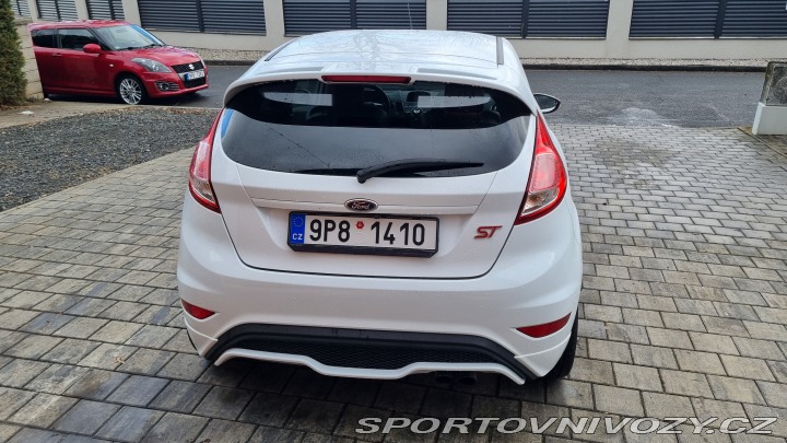 Ford Fiesta ST  2015