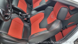 Ford Fiesta ST  2015