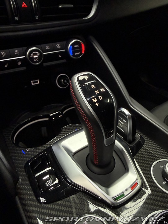 Alfa Romeo Giulia QV 2021