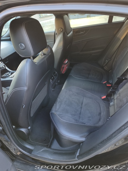 Jaguar XE 3,0 V6 2017