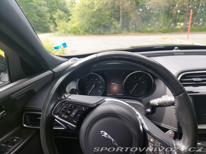 Jaguar XE 3,0 V6 Supercharged 2017