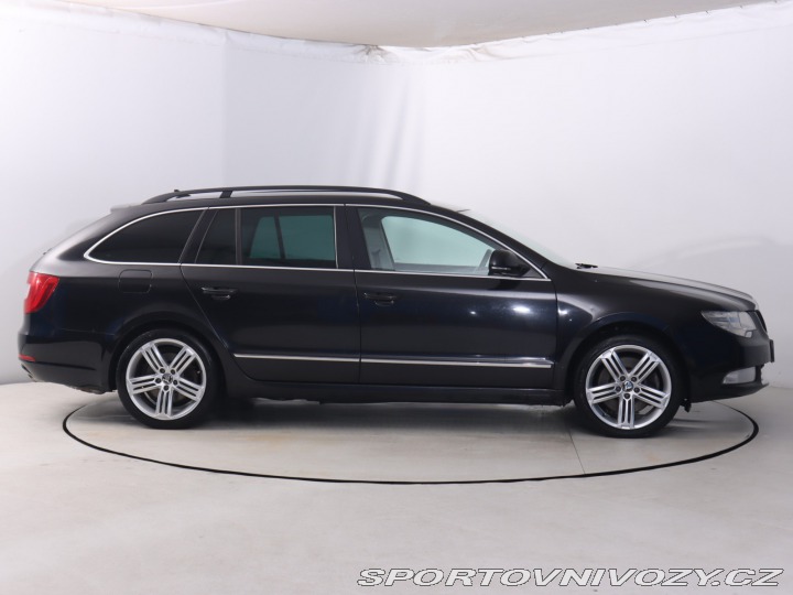 Škoda Superb Ambition Plus 3.6 FSI V6 2012