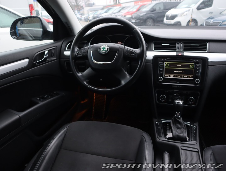 Škoda Superb Ambition Plus 3.6 FSI V6 2012