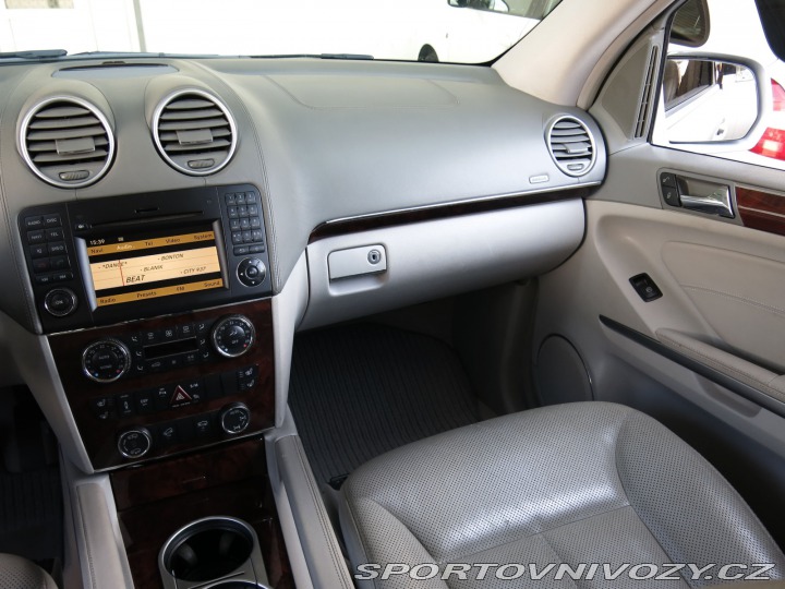 Mercedes-Benz Ostatní modely GL  500 2009
