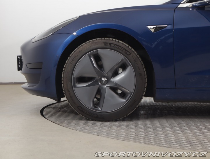 Tesla Model 3 Std Range Plus 52kWh 2020