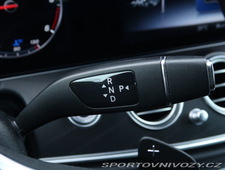 Mercedes-Benz E All-Terrain E 400 d 2020