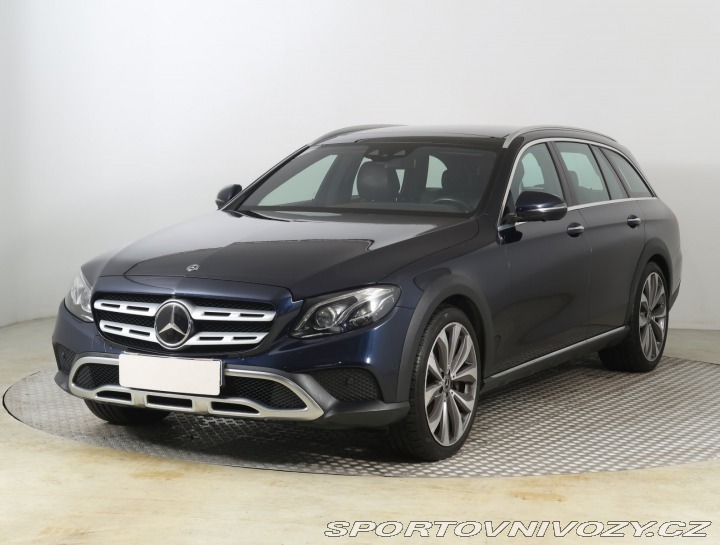 Mercedes-Benz E All-Terrain E 400 d 2020