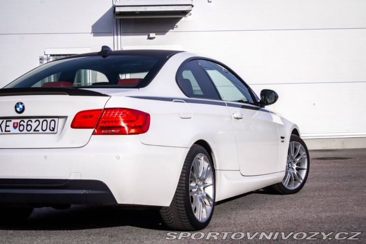 BMW 3 Coupé  E92 330d xDrive 18 2010