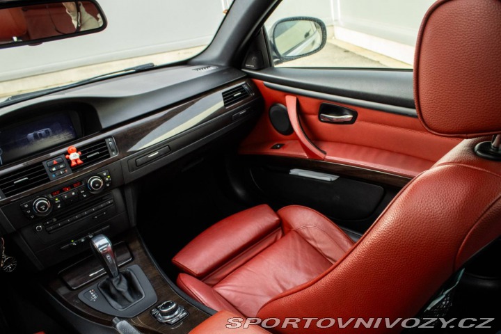 BMW 3 Coupé  E92 330d xDrive 18 2010