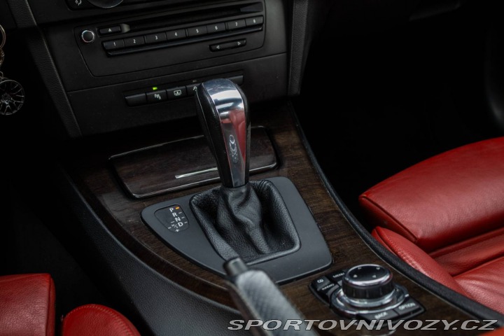 BMW 3 Coupé  E92 330d xDrive 18 2010