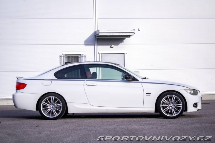 BMW 3 Coupé  E92 330d xDrive 18 2010