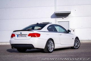 BMW 3 Coupé E92 330d xDrive 18 2010