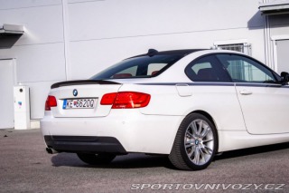 BMW 3 Coupé E92 330d xDrive 18 2010