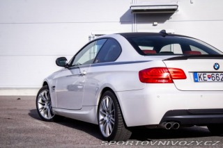 BMW 3 Coupé E92 330d xDrive 18 2010