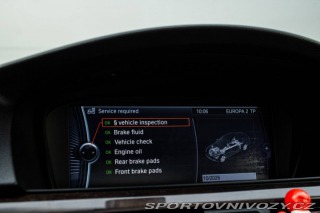 BMW 3 Coupé E92 330d xDrive 18 2010