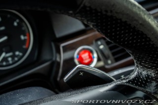 BMW 3 Coupé E92 330d xDrive 18 2010