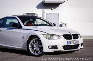 BMW 3 Coupé E92 330d xDrive 18 2010