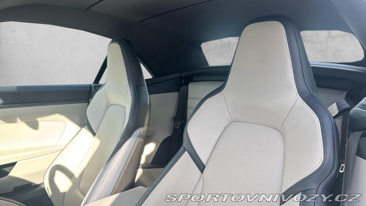 Porsche 911 Carrera S 2025