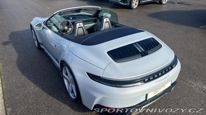 Porsche 911 Carrera S 2025