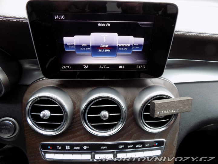 Mercedes-Benz Ostatní modely GLC 250d/AMG Line/4-Matic/ČR/ 2018
