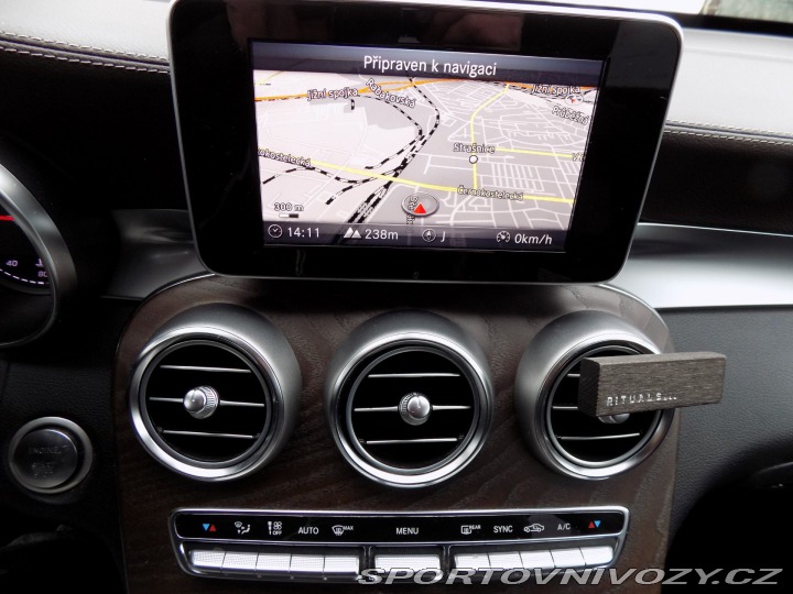 Mercedes-Benz Ostatní modely GLC 250d/AMG Line/4-Matic/ČR/ 2018