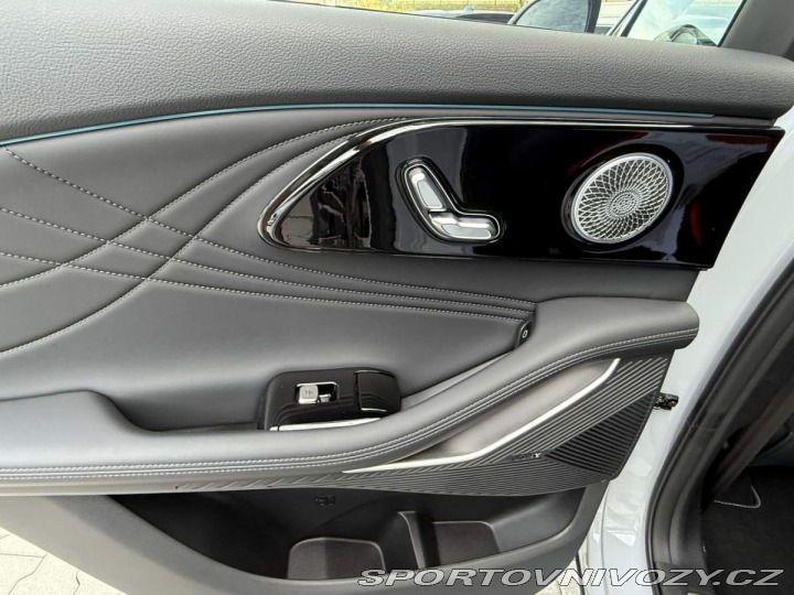 Ostatní značky Ostatní modely Omoda 9 Premium 1.5t GDI SHS AWD 2025