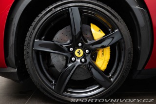 Ferrari Purosangue  2024