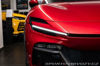 Ferrari Purosangue  2024