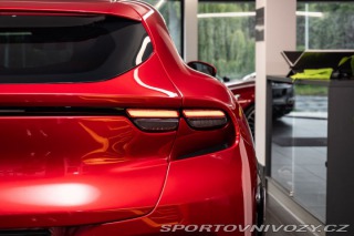 Ferrari Purosangue  2024