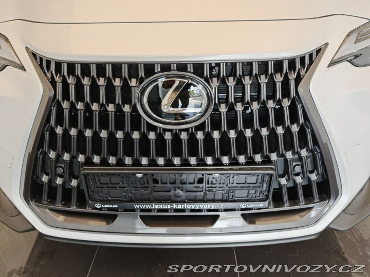 Lexus Ostatní modely NX 450h plus 450h+ Executive TOP 2024