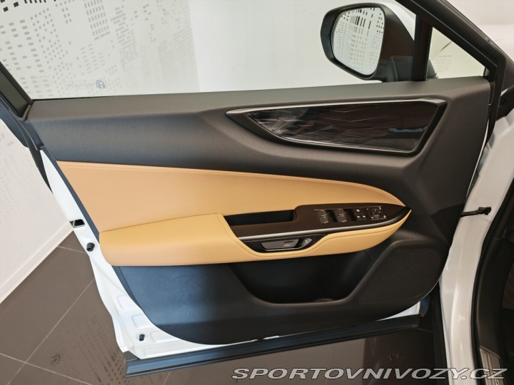 Lexus Ostatní modely NX 450h plus 450h+ Executive TOP 2024