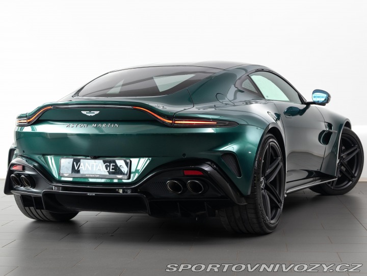 Aston Martin Vantage  2025