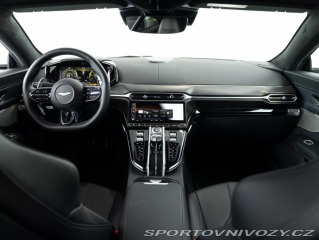 Aston Martin Vantage  2025