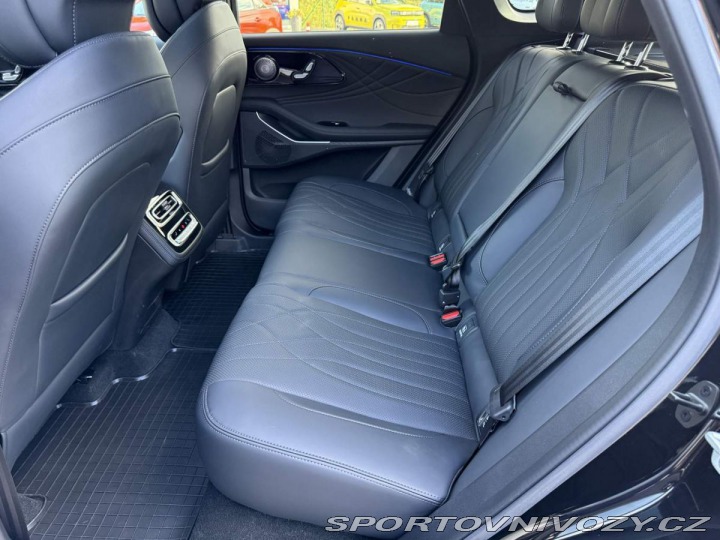 Ostatní značky Ostatní modely Omoda 9 Premium 1.5t GDI SHS AWD 2026