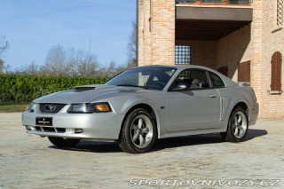 Ford Mustang GT V8 SRS 2002