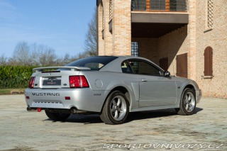 Ford Mustang GT V8 SRS 2002