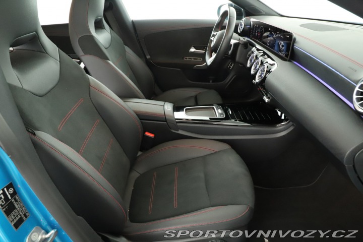 Mercedes-Benz CLA AMG 200 2024