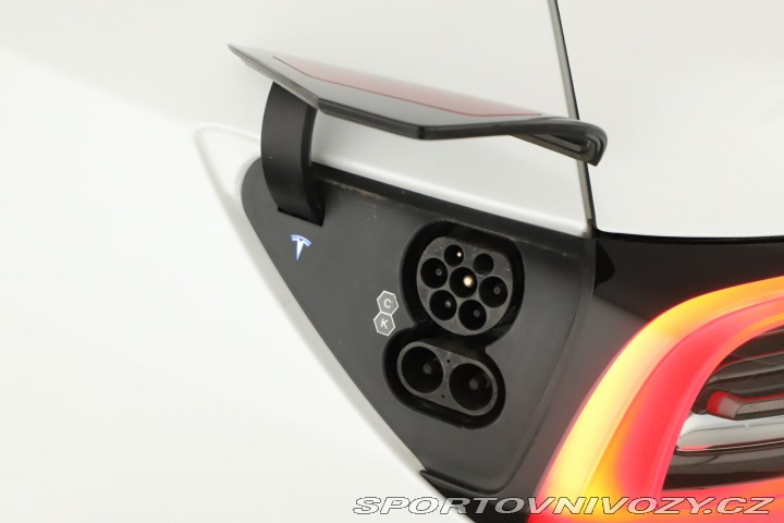 Tesla Model Y Long Range AWD 79kWh 2022