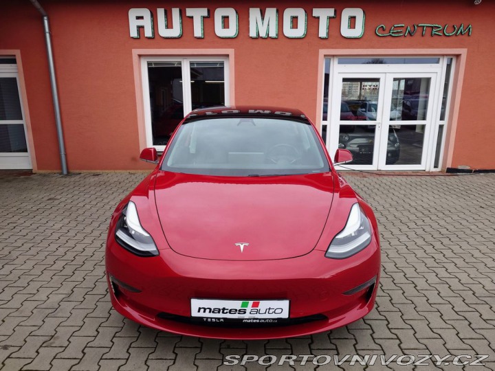 Tesla Model 3 Long Range D.M. Rezervace 2019
