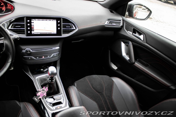 Peugeot 308 1.6 THP 270 S&S GTi 2016