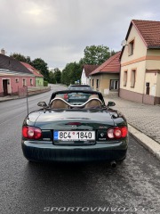 Mazda MX-5  2001