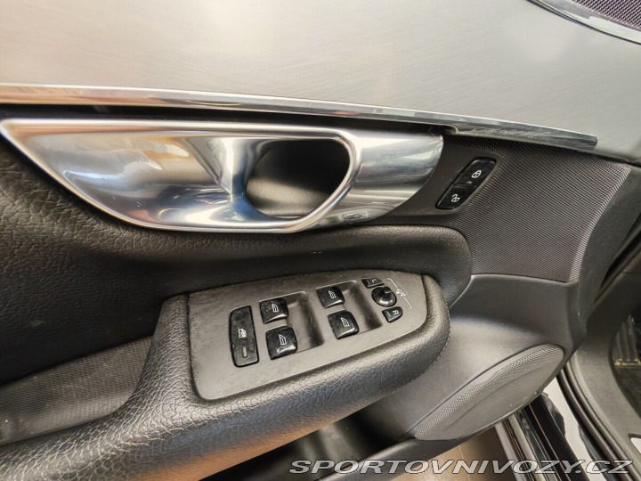 Volvo Ostatní modely XC90 8-AUT, 4WD, 184 kW 2018
