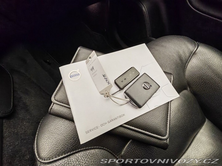 Volvo Ostatní modely XC90 T58-AUT, 4WD, 184 kW 2018