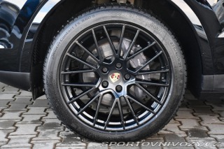 Porsche Cayenne 3.0V6 PLATINUM EDITION AP 2022